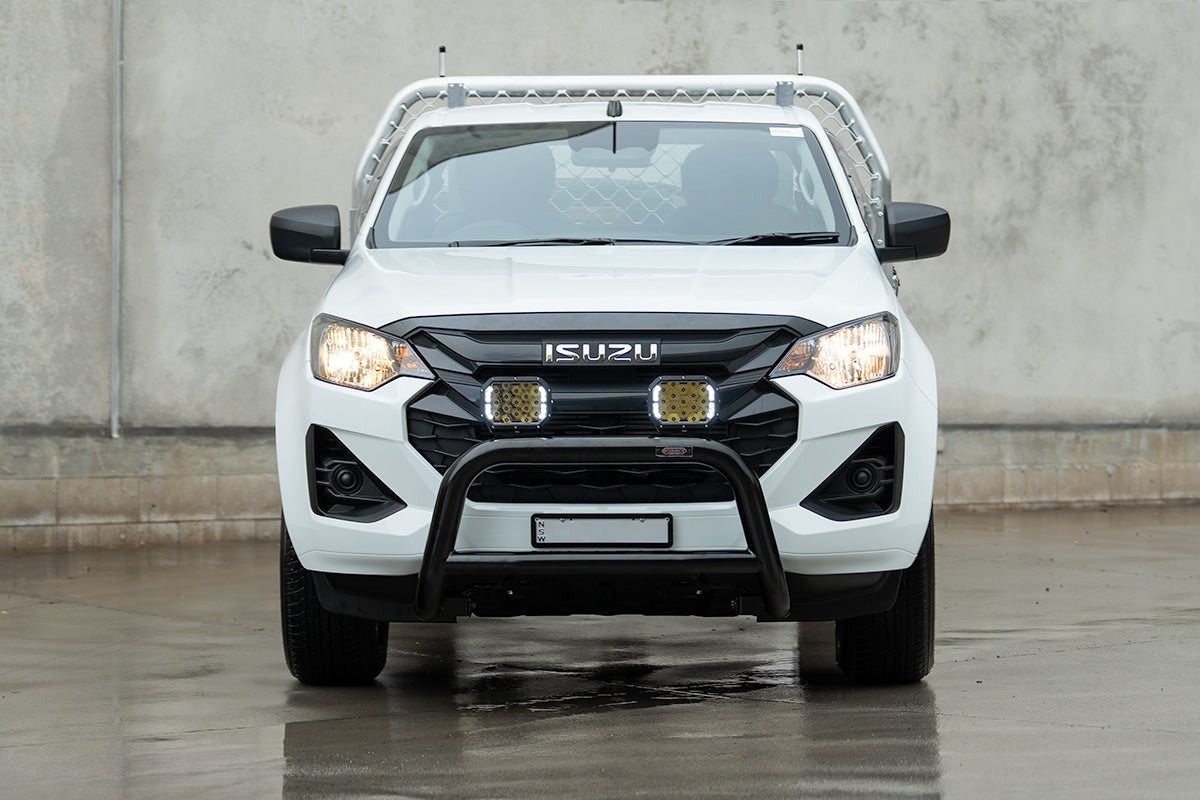 Black Low Nudge bar suitable for Isuzu D-MAX 2020 - 2026
