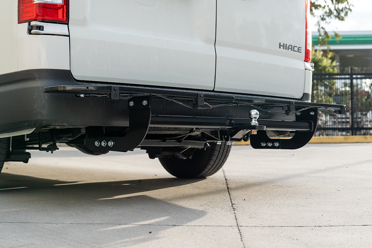 Black Tow Bar Rear Technician Step Towbar Suitable For Toyota Hiace 300S LWB 2019-2025