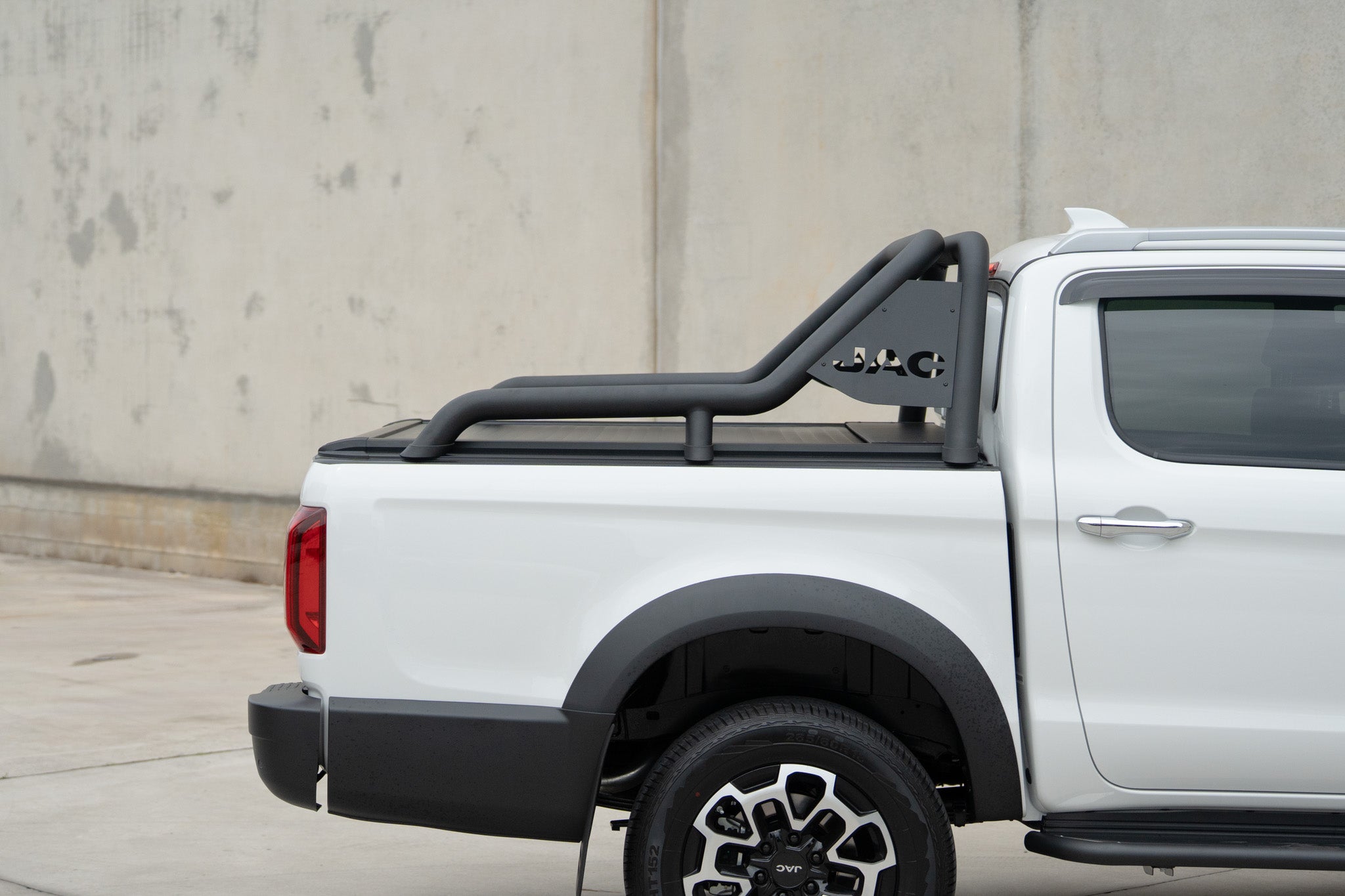 Electric Retractable Roller Shutter Tonneau Lid Suitable For JAC T9 2025+