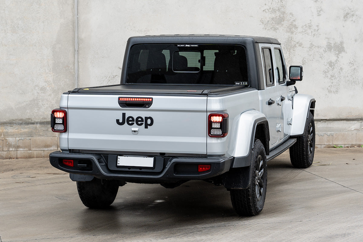 Electric Retractable Roller Shutter Tonneau Lid Suitable For Jeep Gladiator JT 2020-2025