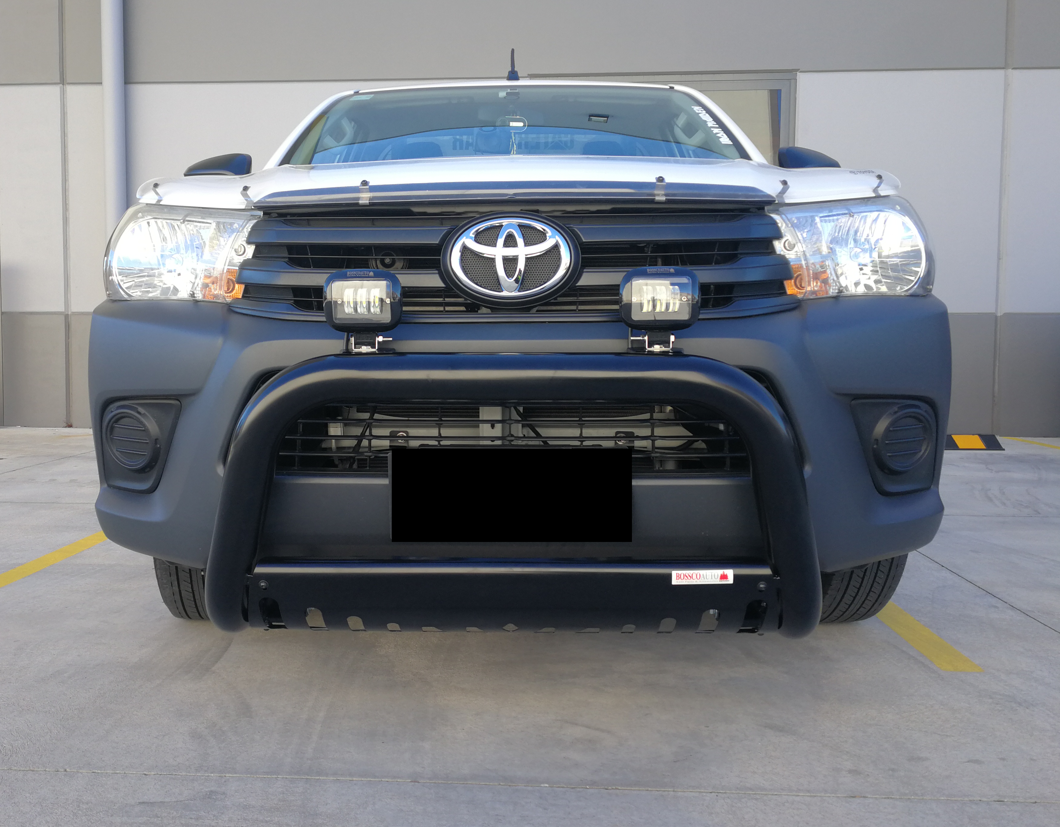 Black Low Nudge Bar Suitable for Toyota Hilux 2015-2020