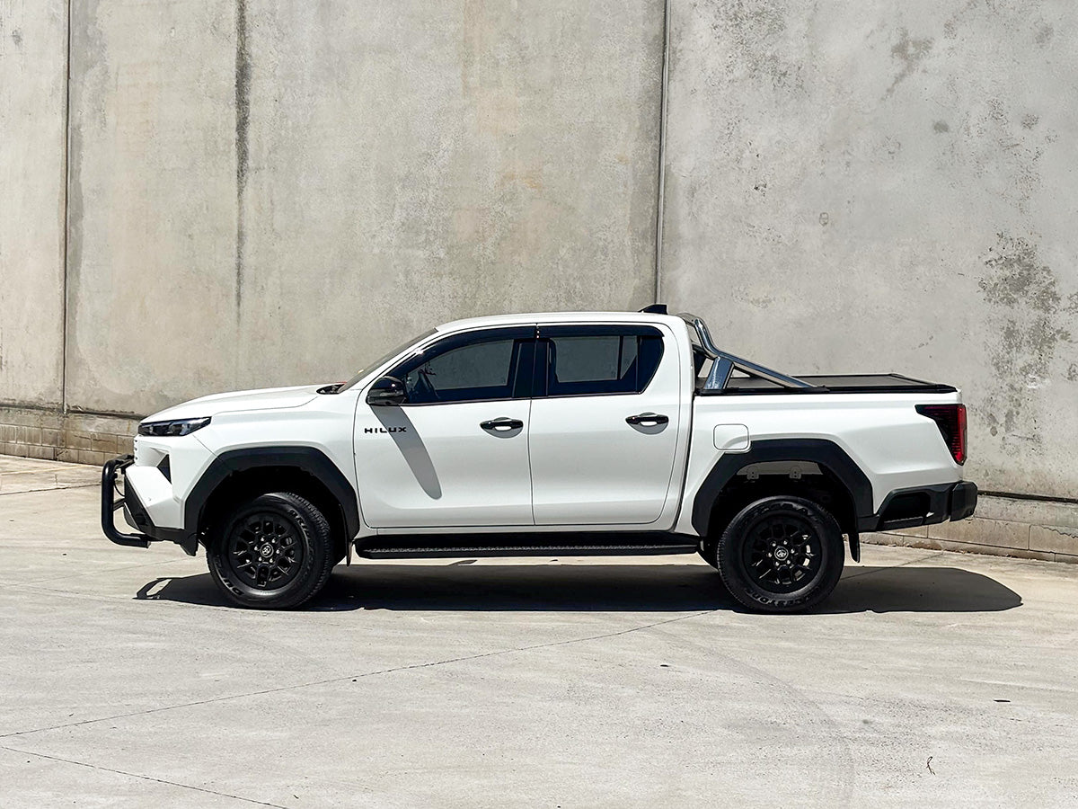 Black Alloy Nudge bar suitable for Toyota Hilux 2026 - ON