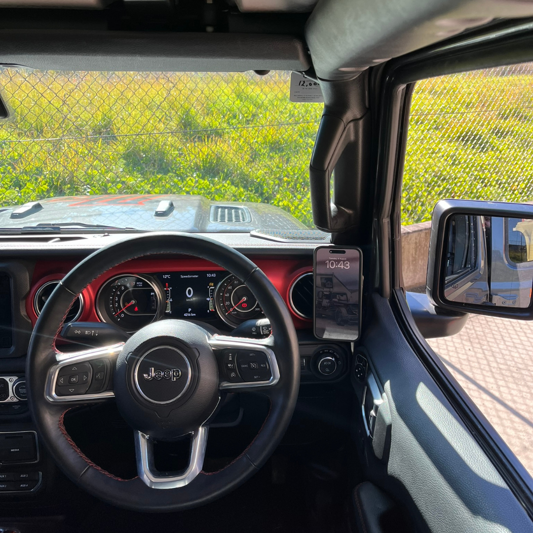 Jeep Gladiator Phone Mount