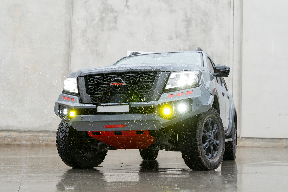 Monster No Loop Full Bumper Replacement Bull Bar Bullbar Suitable For Nissan Navara NP300 D23 2021-2024