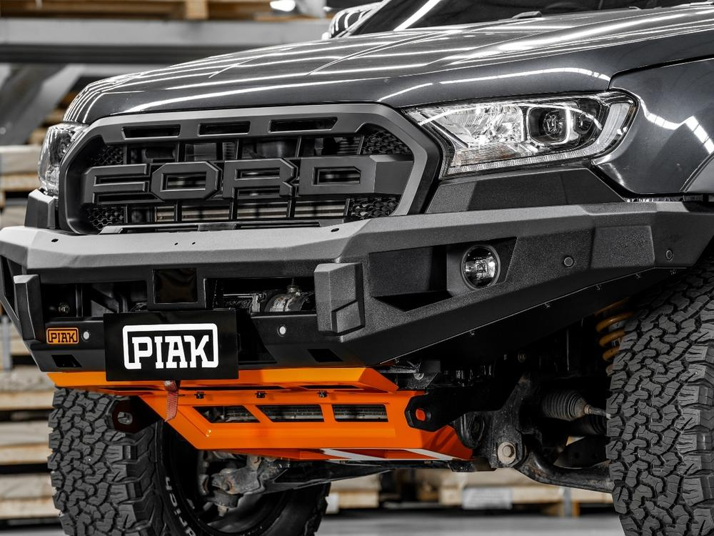 Elite Non Loop Bar (Black Recovery Points & Orange Bash Plate) for Ford Ranger (6/2015 to 5/2021) & Everest (7/2015 to 5/2022)