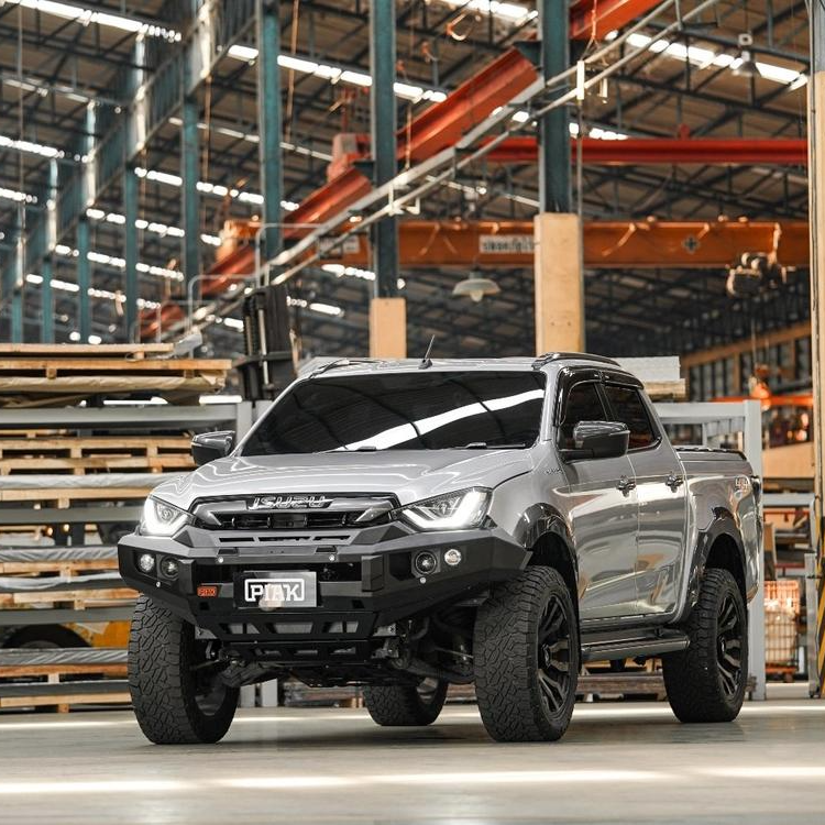 Elite Non Loop Bar (Black Recovery Points & Bash Plate) for Isuzu D-Max (7/2020 to 10/2023)