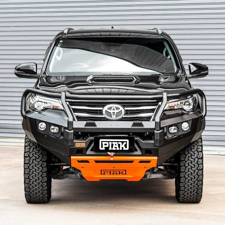 Elite Loop Bullbar (Black Recovery Points & Orange Bash Plate) for Toyota Fortuner GUN156R 08/2015 - 05/2018