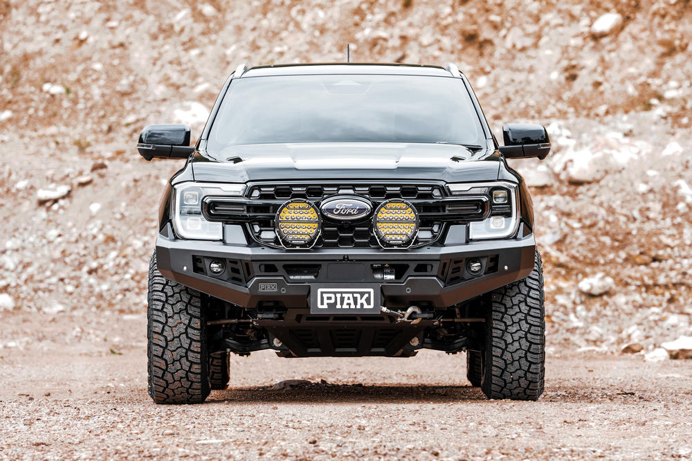 Genesis No Loop Bar (Black Recovery Points & Bash Plate) for Ford Ranger (5/2022 on) & Everest (6/2022 on)