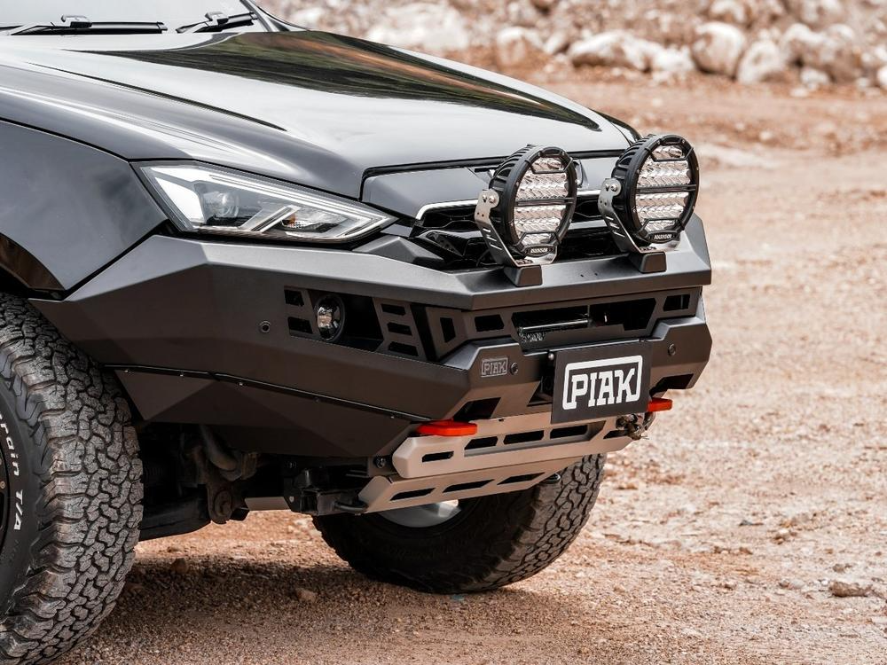 Genesis No Loop Bar (Orange Recovery Points & Grey Bash Plate) for Isuzu MU-X (6/2021+)