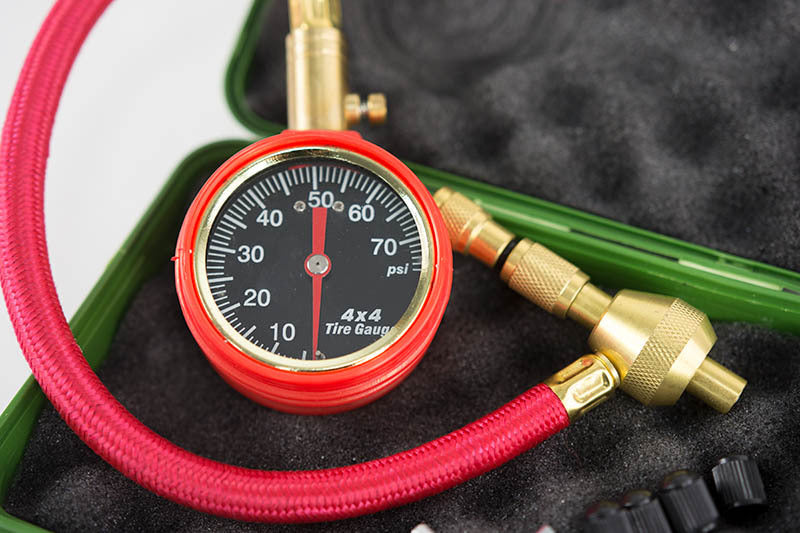 BA Tyre Deflator w/ Army Style Carry Case and FREE Valve Tool