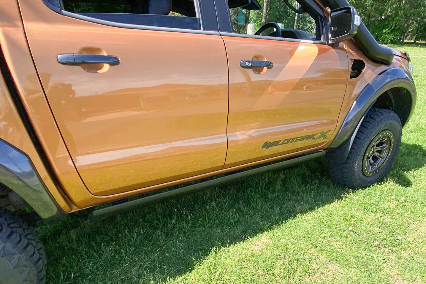 BCE-Board Electric Retractable Side Steps Suitable For Ford Ranger PX 2012-2022